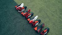 Ilustrasi sepatu futsal. (Photo by Fachry Zella Devandra on Unsplash)