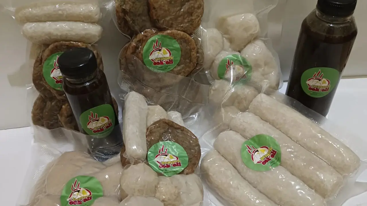 Pempek Palembang.