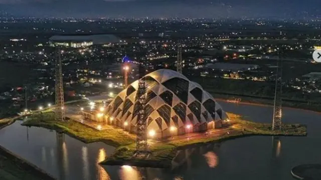 Masjid Terapung Gedebage