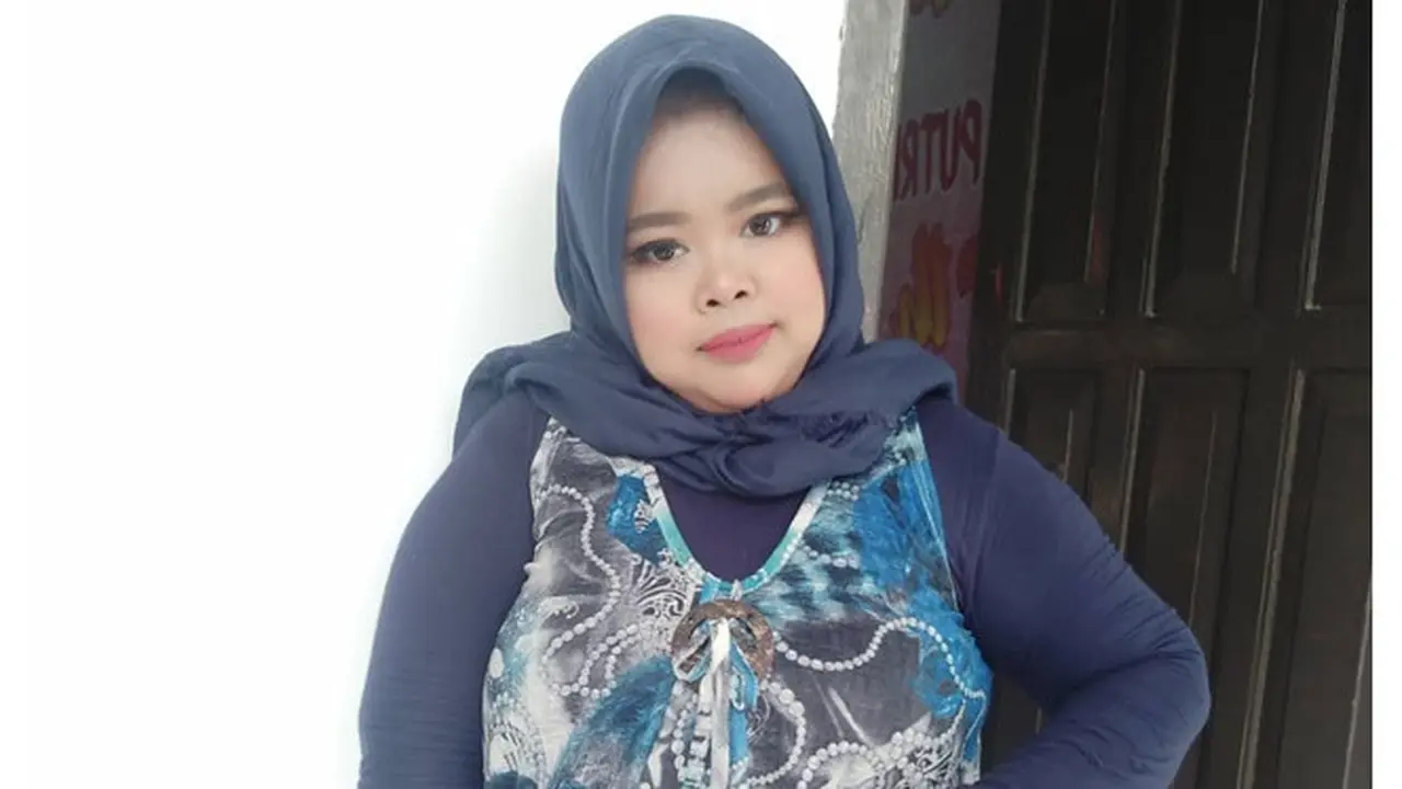 Lebarkan Sayap ke Industri Musik, Ini 6 Gaya Kekeyi di Studio Rekaman