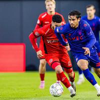 Rapor Nathan Tjoe-A-On usai Willem II Digasak Volendam: Solid Meski Ganti Peran, Masih Ada Kans di Leg Kedua