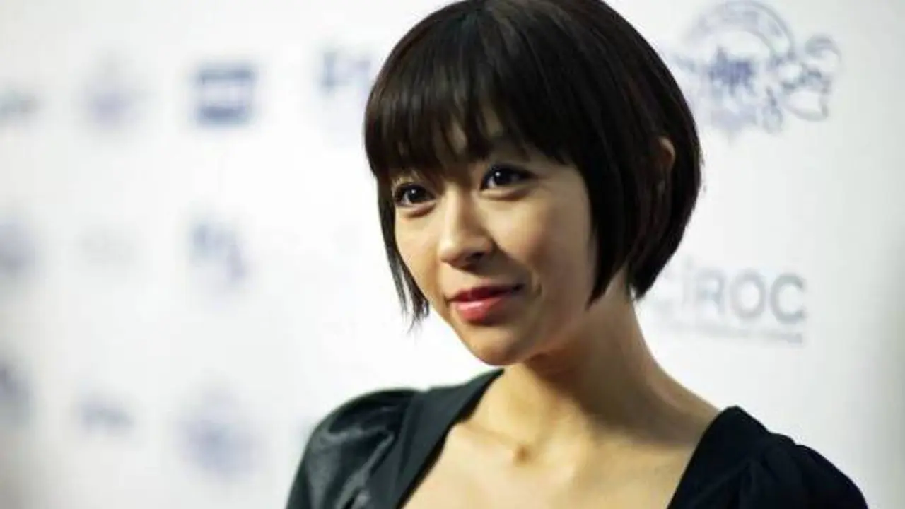Utada Hikaru Bersuara Pertama Kali Setelah Melahirkan