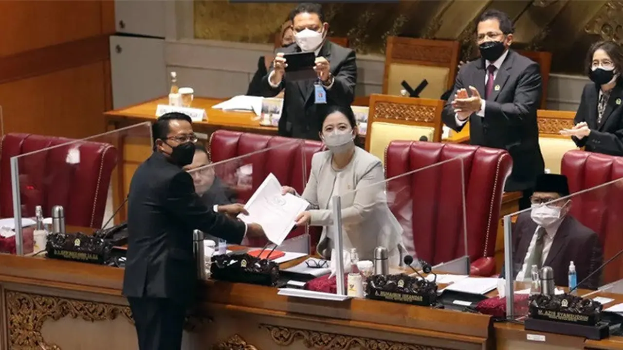 Banner Infografis Ketok Palu RUU Penghapusan Kekerasan Seksual Masuk Prolegnas 2021. (Foto: Liputan6.com/Angga Yuniar)