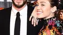 Rumor soal pernikahan Miley dan Liam memang sudah sering menyebar beberapa kali, dan belum diketahui juga kebenarannya. Di sisi lain, Miley pernah mengatakan dirinya belum siap menjadi seorang istri. (Instagram/mileycyrus)