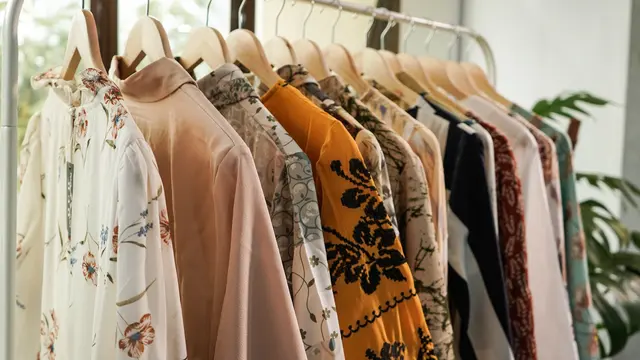Tips Membuat Capsule Wardobe, Strategi Fashion Berkelanjutan