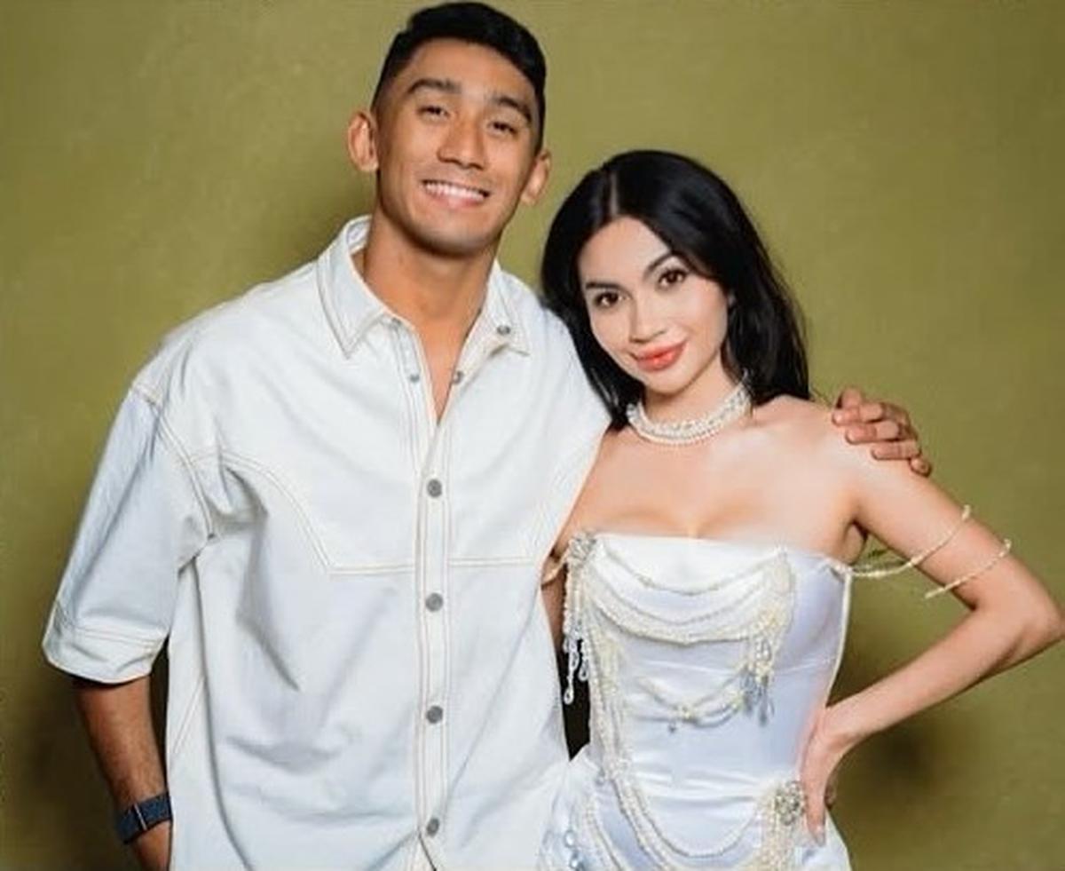 Ariel Tatum dan Daffa Wardhana Dikabarkan Pacaran, Dapat Bunga saat Valentine - Buatkan Pancake Bentuk Love