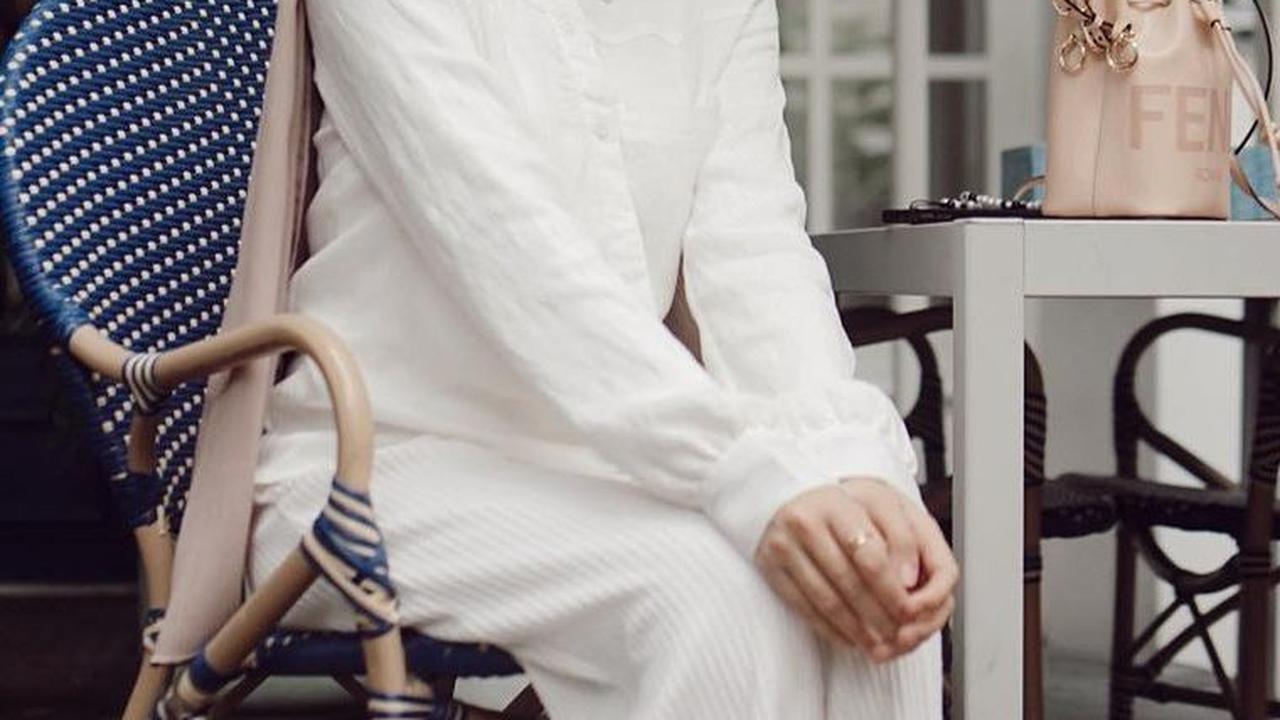 <b>Warna Putih untuk Suasana Sakral Hari Raya</b>