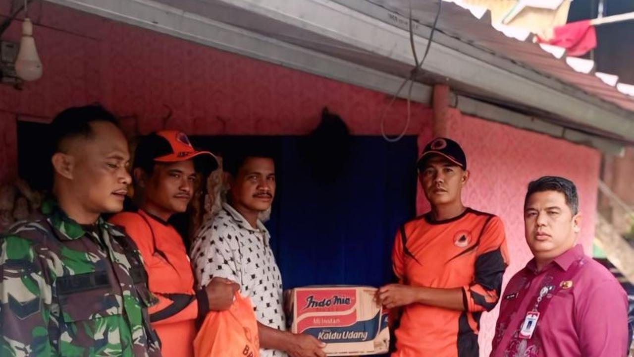 BPBD Muara Enim Salurkan Bantuan Logistik untuk Korban Longsor, Pastikan Kebutuhan Terpenuhi