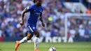 1. Victor Moses – Pemain yang begitu bersinar dibawah asuhan Antonio Conte dengan pola 3 bek. Namun kedatangan Sarri membuat Moses jarang diberikan jam terbang bermain yang cukup. (AFP/Glyn Kirk)