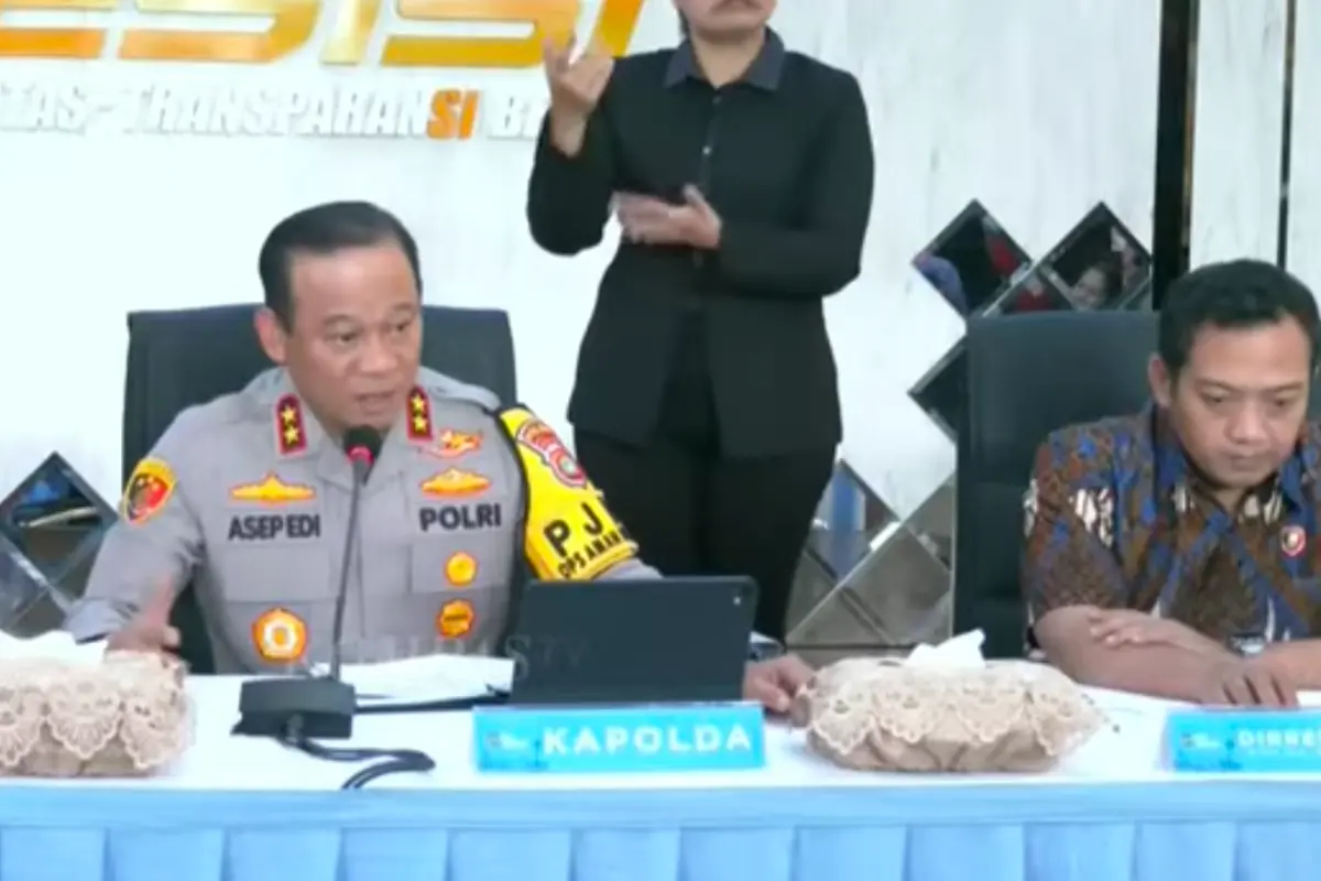 Polda Metro Jaya menetapkan delapan orang sebagai tersangka dalam kasus dugaan penyebaran tuduhan ijazah palsu Presiden Joko Widodo (Jokowi). (Istimewa)