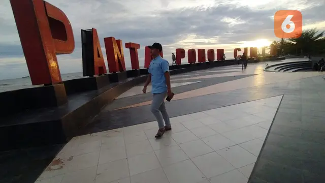 Pantai Pohon Cinta. Objek Wisata paling populer di Kabupaten Pohuwato, Provinsi Gorontalo (Liputan6.com/Foto: Arfandi Ibrahim)