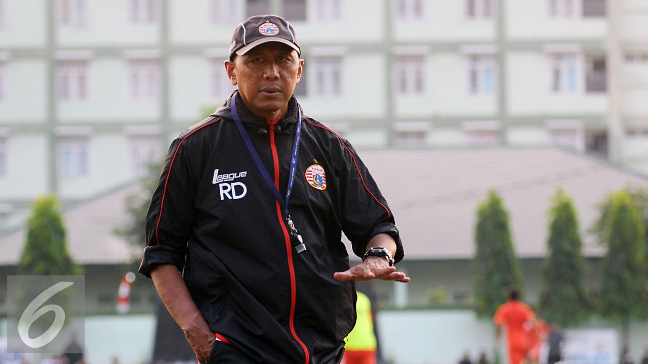 20150824- Persija Latihan Jelang Piala Presiden 2015-Jakarta-Rahmad Darmawan