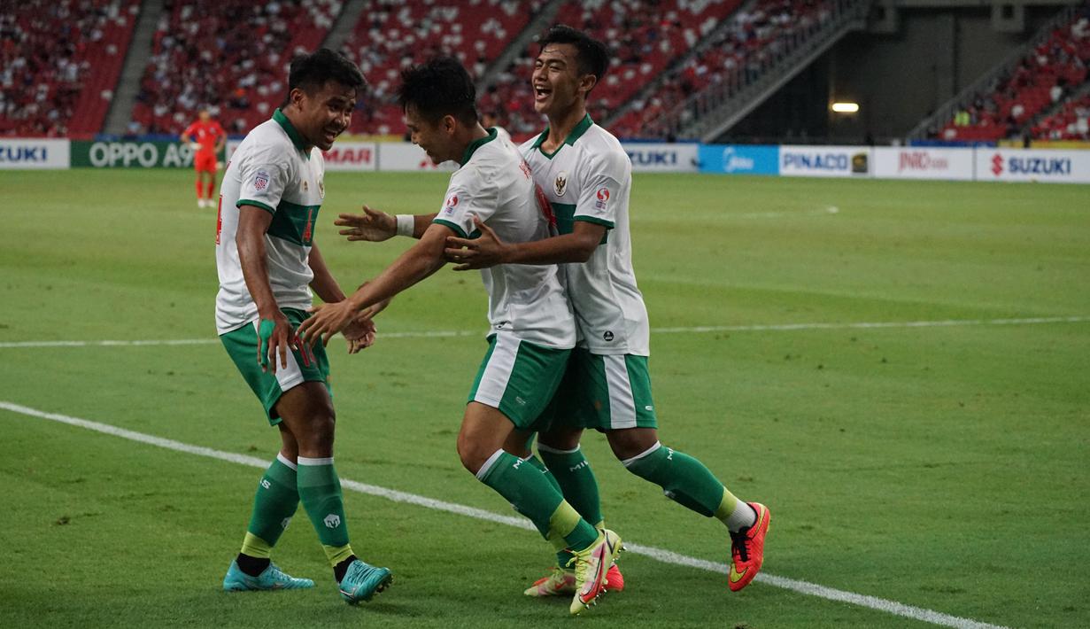 Pada menit ke-28 akhirnya Timnas Indonesia unggul 1-0 lewat Witan Sulaeman. Ia berhasil mamanfaatkan umpan Asnawi Mangkualam yang melakukan penetrasi di sisi kiri pertahanan Singapura. (Dok. PSSI)