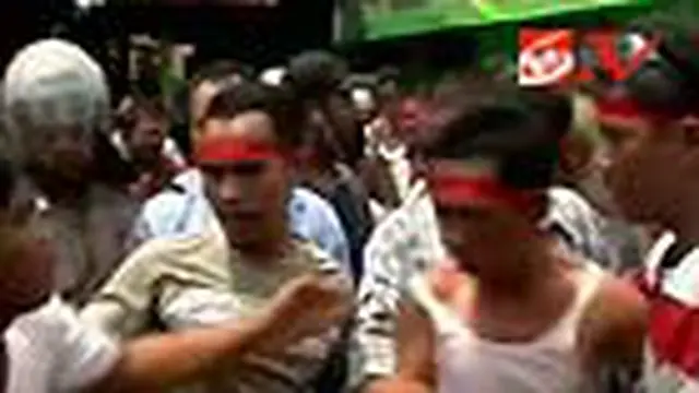 Angkutan Perbatasan Ditentang Sopir Angkot