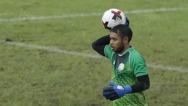 Kiper Perbanas, Adixi