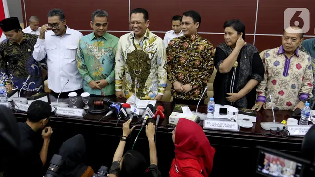 MPR Sepakat Pelantikan Jokowi-Ma'ruf Minggu Pukul 14.30 WIB