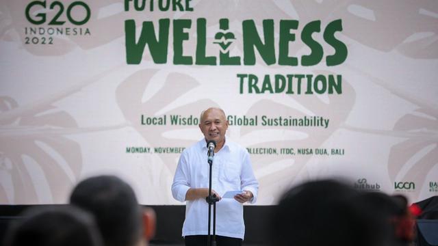 Menteri Koperasi dan UKM (MenkopUKM) Teten Masduki pada acara Future Wellness Tradition (Local Wisdom for Global Sustainability) di Bali Collection, kawasan ITDC, Nusa Dua, Bali, Selasa (15/11/2022). (Dok KemenkopUKM)