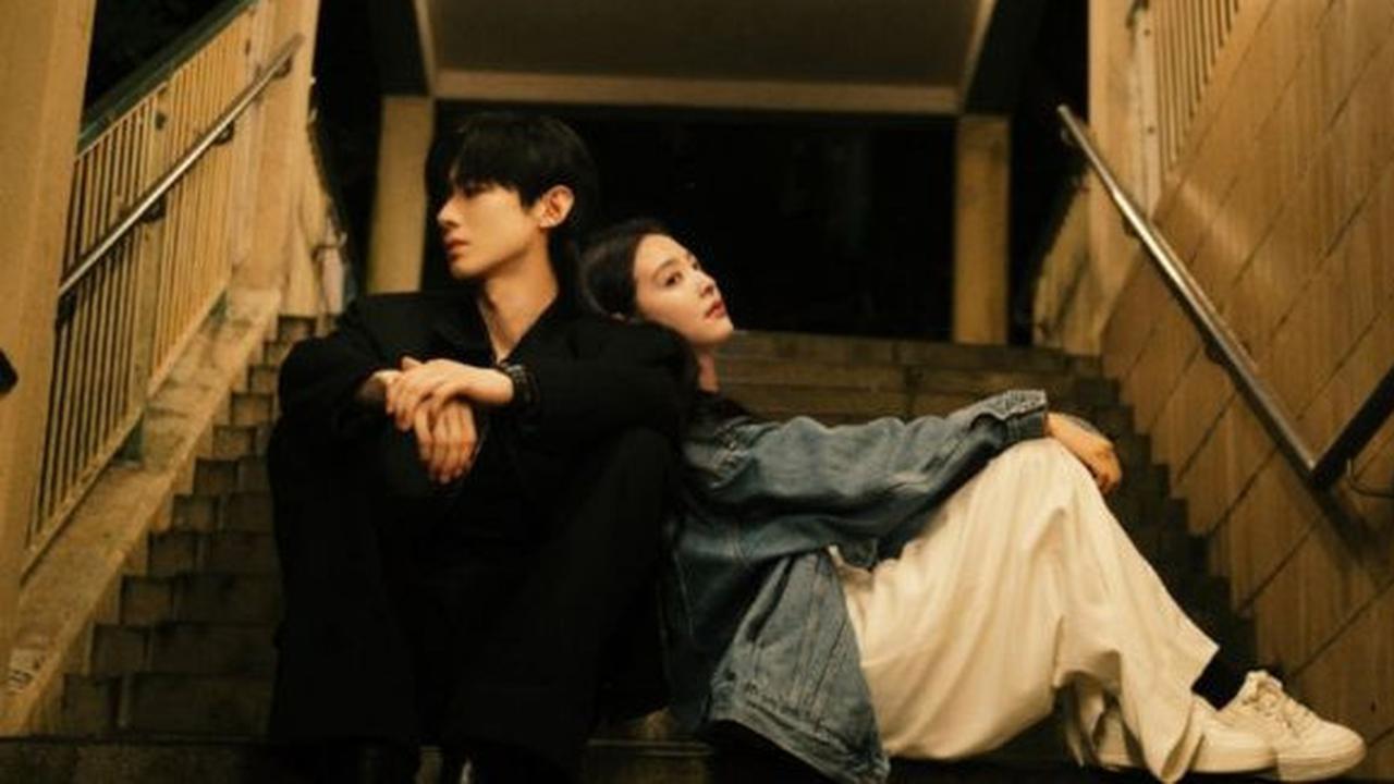 Sukses Besar, THE FIRST FROST Spin-off Drama HIDDEN Love Dikabarkan Jadi Dracin dengan Penonton Terbanyak 2025 di Youku