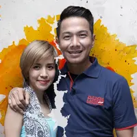 Delon dan Yeslin Wang, langkah di ambang perpisahan. (Foto: dok Bintang.com Desain: Muhammad Iqbal Nurfajri/Bintang.com)