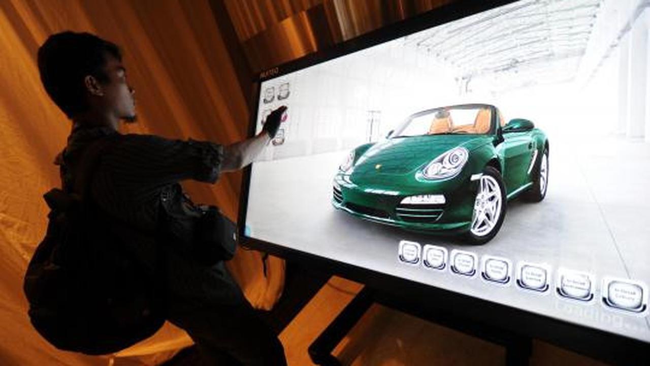 Peluncuran mobil Rp 3 Miliar di Jakarta