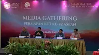 Menteri Komunikasi dan Informatika, Johnny G Plate dalam Media Gathering Persiapan KTT ke-42 ASEAN, Selasa (2/5/2023). (Liputan6/Benedikta Miranti)