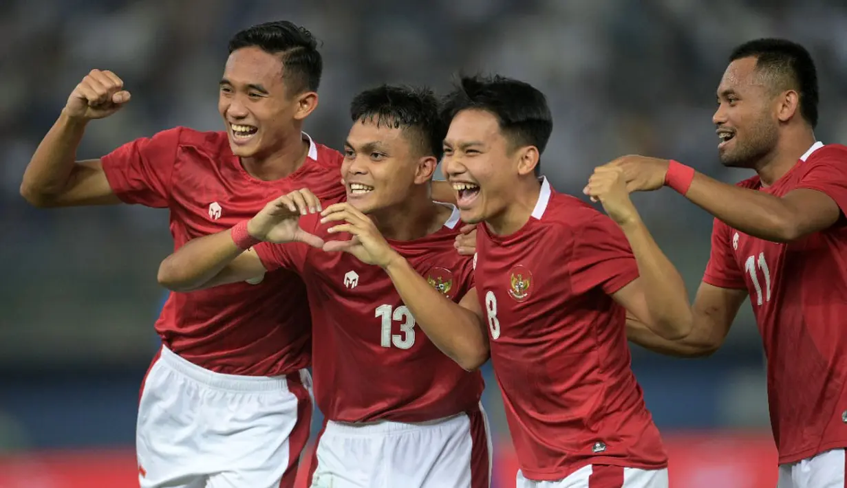 <p>Timnas Indonesia sukses mencuri poin penuh dari tuan rumah Kuwait usai menang comeback pada matchday pertama Grup A Kualifikasi Piala Asia 2023 yang berlangsung di Jaber Al Ahmad International Stadium, Kuwait, Rabu (08/06/2022) malam WIB. (Dok. PSSI)</p>