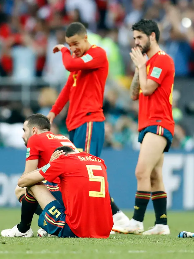 Spanyol Kalah dengan Kepala Tegak