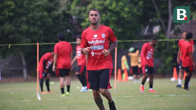 Gelandang Bali United, Brwa Hekmat Nouri.