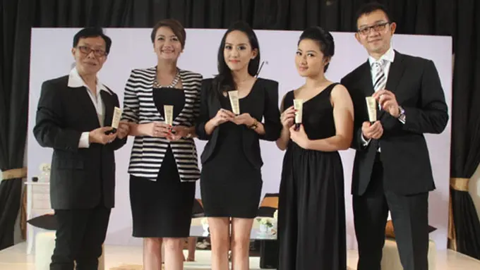 Copyright by Vemale.com