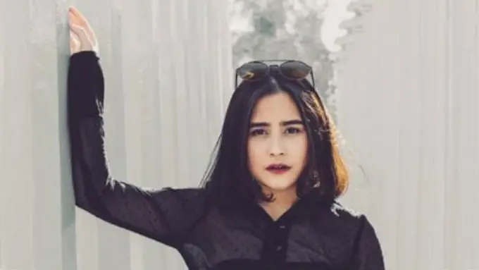 Prilly Latuconsina/Instagram.com