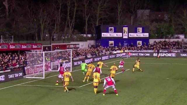 Video highlights Sutton United vs Arsenal di Piala FA yang berakhir dengan skor 0-2, Selasa (21/2/2017). This video presented by BallBall.
