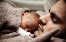 Ayah Ternyata Bisa Alami Baby Blues, Begini Gejala dan Cara Mengatasinya