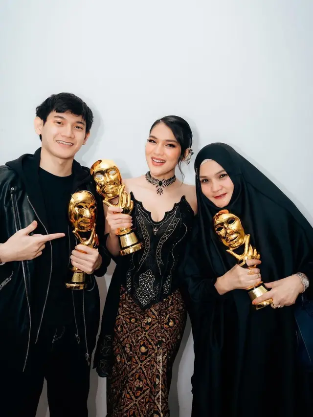 Davina Karamoy Raih 3 Penghargaan di IMA Awards 2024 (Instagram/@davinaakaramoy)