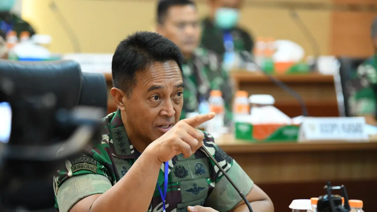 71 Rumah Sakit Angkatan Darat (RSAD) di seluruh Indonesia untuk membangun tenda lapangan. Nantinya tenda darurat tersebut akan digunakan untuk para tim medis.