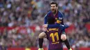 Lionel Messi juga sukses meraih lima kali gelar El Pichichi. Raihan tersebut unggul dua kali bila dibandingkan dengan milik Cristiano Ronaldo (AFP/Jorge Guerrero) 