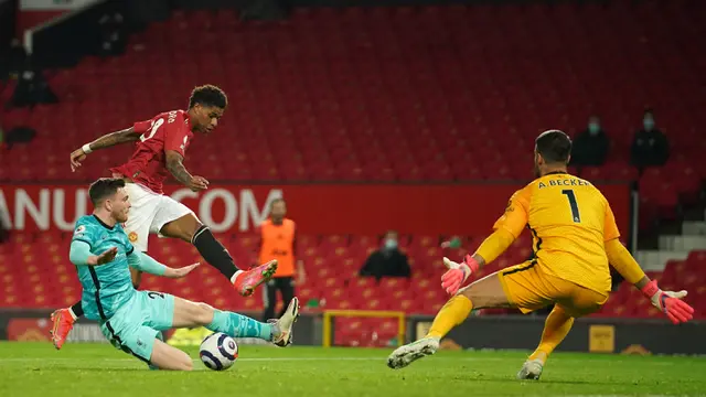 FOTO: Manchester United Keok 2-4 dari Liverpool - Marcus Rashford