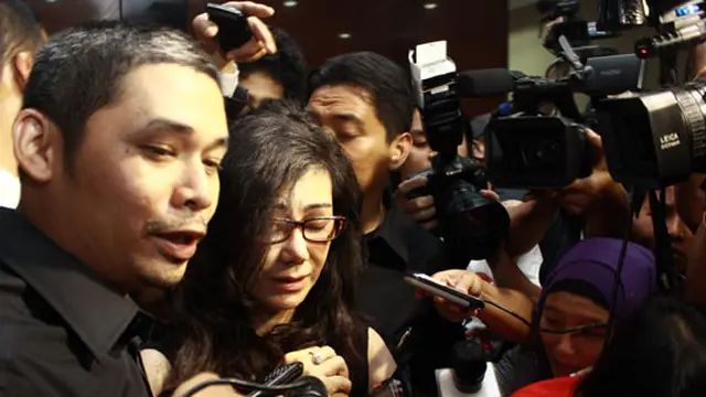 Raffi Ahmad Sedih Tak Bisa Temani Ibu Umroh