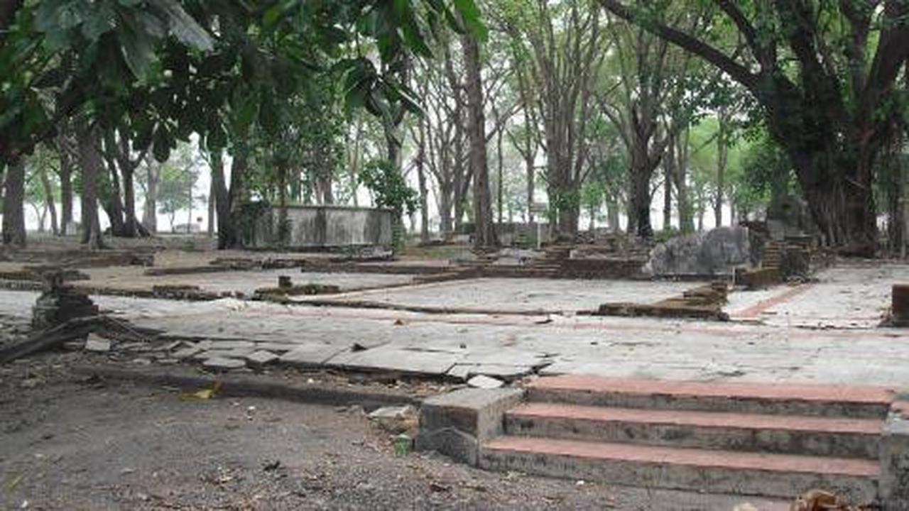 Menelusuri jejak sejarah di Pulau Onrust