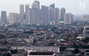 Foto landscape gedung bertingkat di Jakarta, Jumat (24/2). Selain berpeluang mengalami kenaikan harga hingga 5 persen, suplai hunian juga berpeluang meningkat hingga 20 persen pada 2018. (Liputan6.com/JohanTallo)
