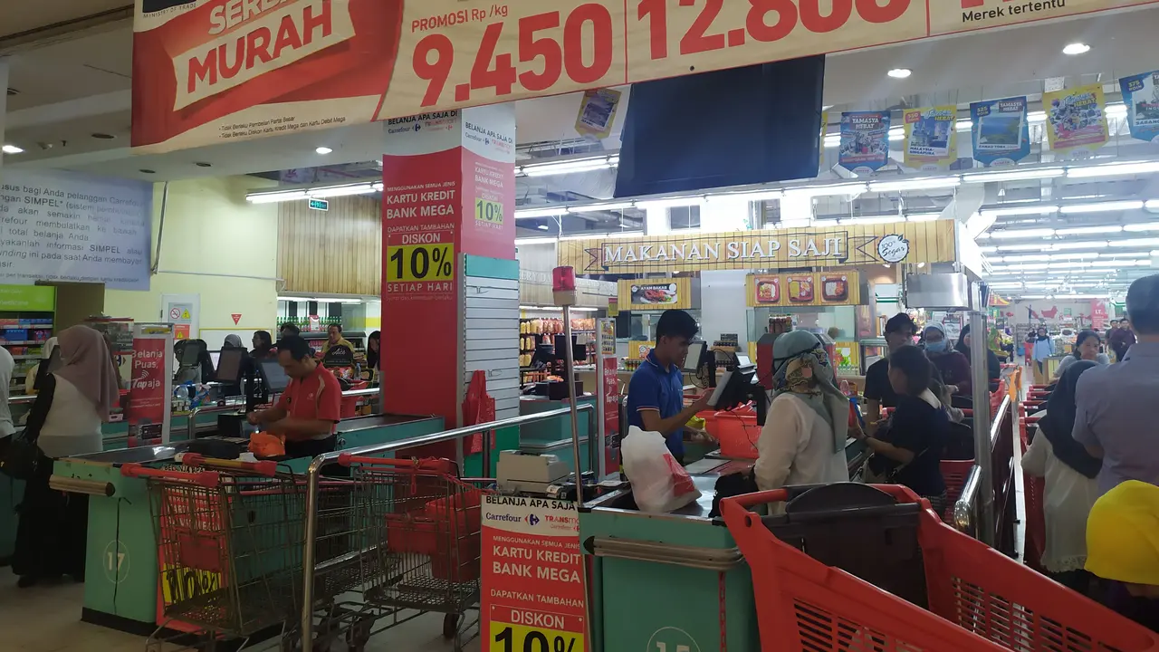 Pusat perbelanjaan di Kawasan Blok M, Jakarta, Senin (2/3/2020). (Sulaeman/Merdeka.com)