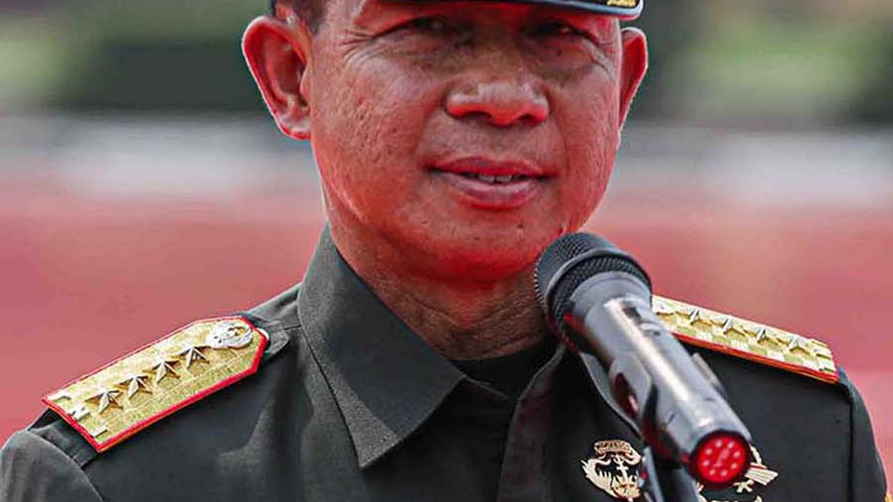 Pelantikannya itu membuat Ia meninggalkan kursi Kasad lebih cepat. Bahkan, Ia tercatat menjadi Jenderal yang menjabat sebagai Kasad tersingkat sepanjang sejarah. <br>
