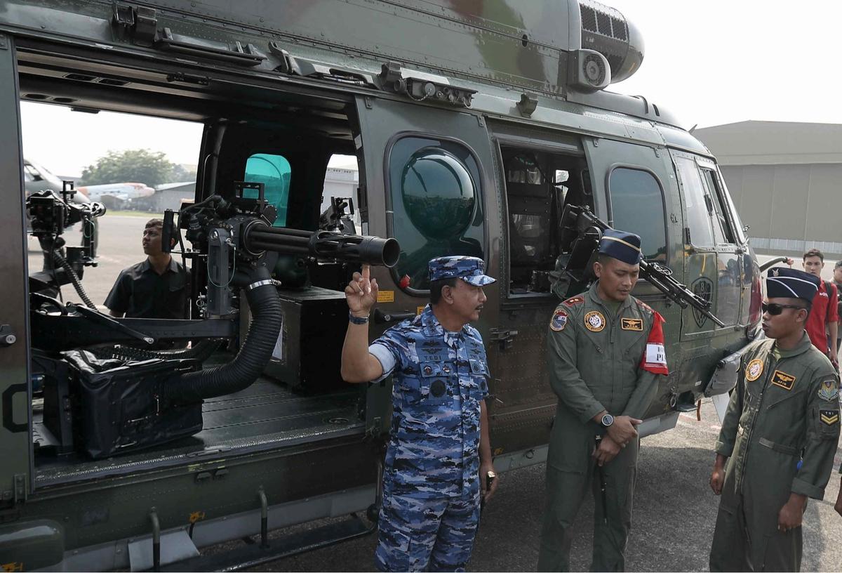 Jet tempur hingga helikopter dengan senapan mesin disiapkan TNI AU untuk amankan pelantikan Prabowo