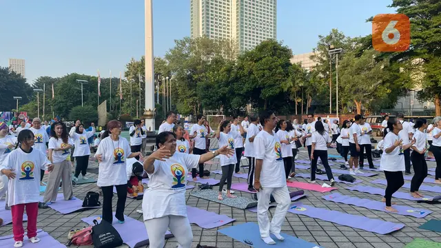 Rayakan Hari Yoga Internasional Bersama Kedubes India