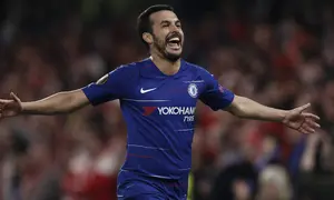 Pedro Rodriguez. Sayap kanan Spanyol ini memperkuat Chelsea selama 5 musim mulai 2015/2016 hingga 2019/2020 usai didatangkan dari Barcelona. Tampil dalam 206 laga dengan torehan 43 gol dan 28 assist, ia menyumbang 1 trofi Premier League, 1 Piala FA dan 1 Piala Liga Europa. (AFP/Adrian Dennis)
