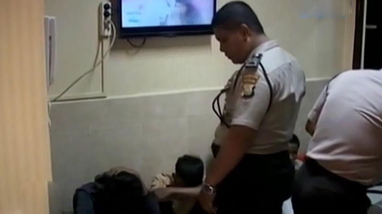 (Lip6 Malam) Tawuran-Pelajar