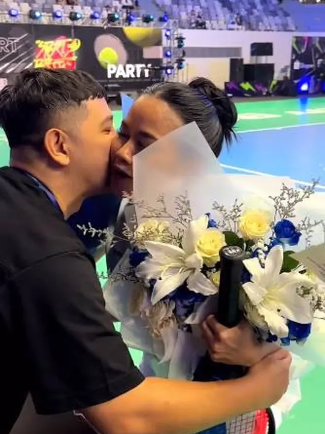7 Potret Yura Yunita Main Tenis di Sport Party, Menang Lawan Luna Maya