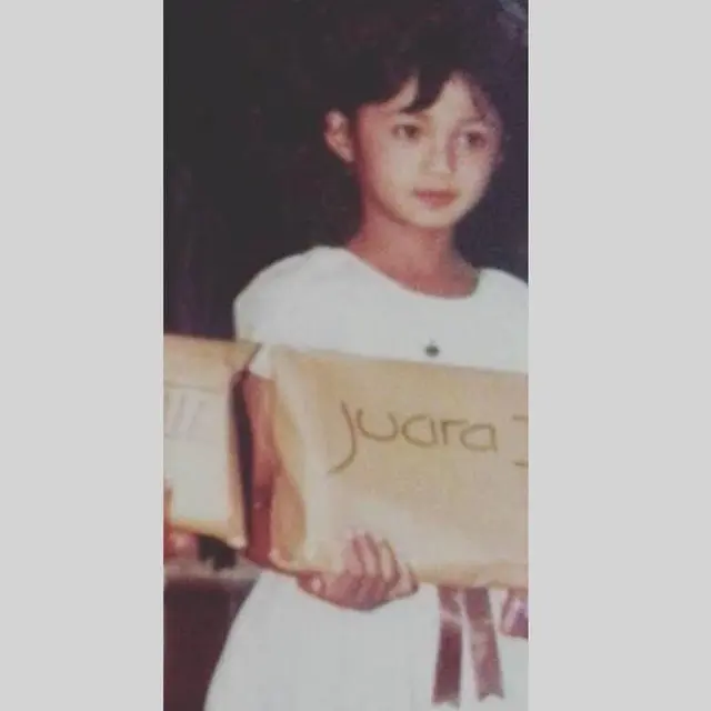 Disebut Mirip Baby Ameena, Ini 6 Potret Masa Kecil Krisdayanti