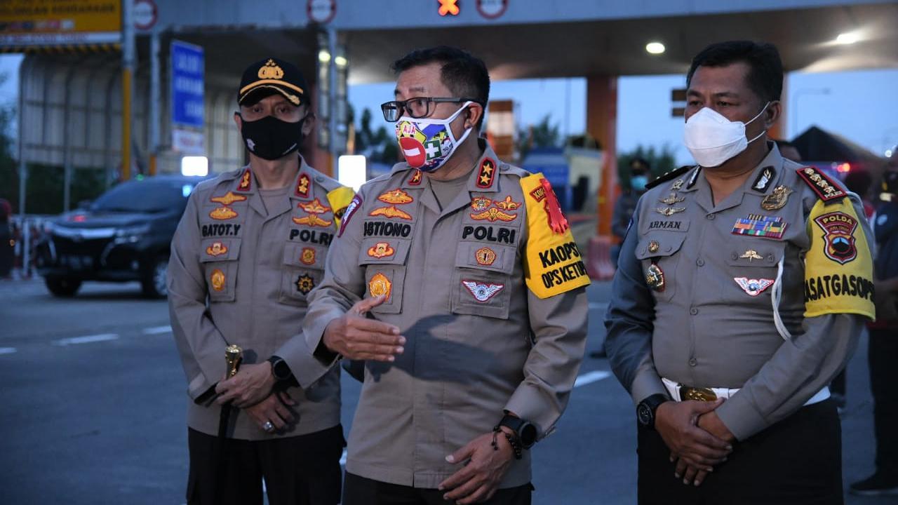 Kakorlantas memantau langsung situasi arus lalu lintas mulai Jakarta hingga Pejagan