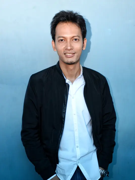 Sejak kehadiran Hasan, bayi itu biasa disapa  membuat Fedi Nuril tidak betah di luar rumah. Selain ingin cepat bertemu anaknya yang lahir sejak 9 Desember 2016, Fedi memberikan waktu istirahat pada istrinya. (Adrian Putra/Bintang.com)