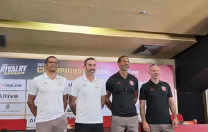 Legenda Manchester United dan Arsenal Janjikan Hiburan untuk Fans di GBK